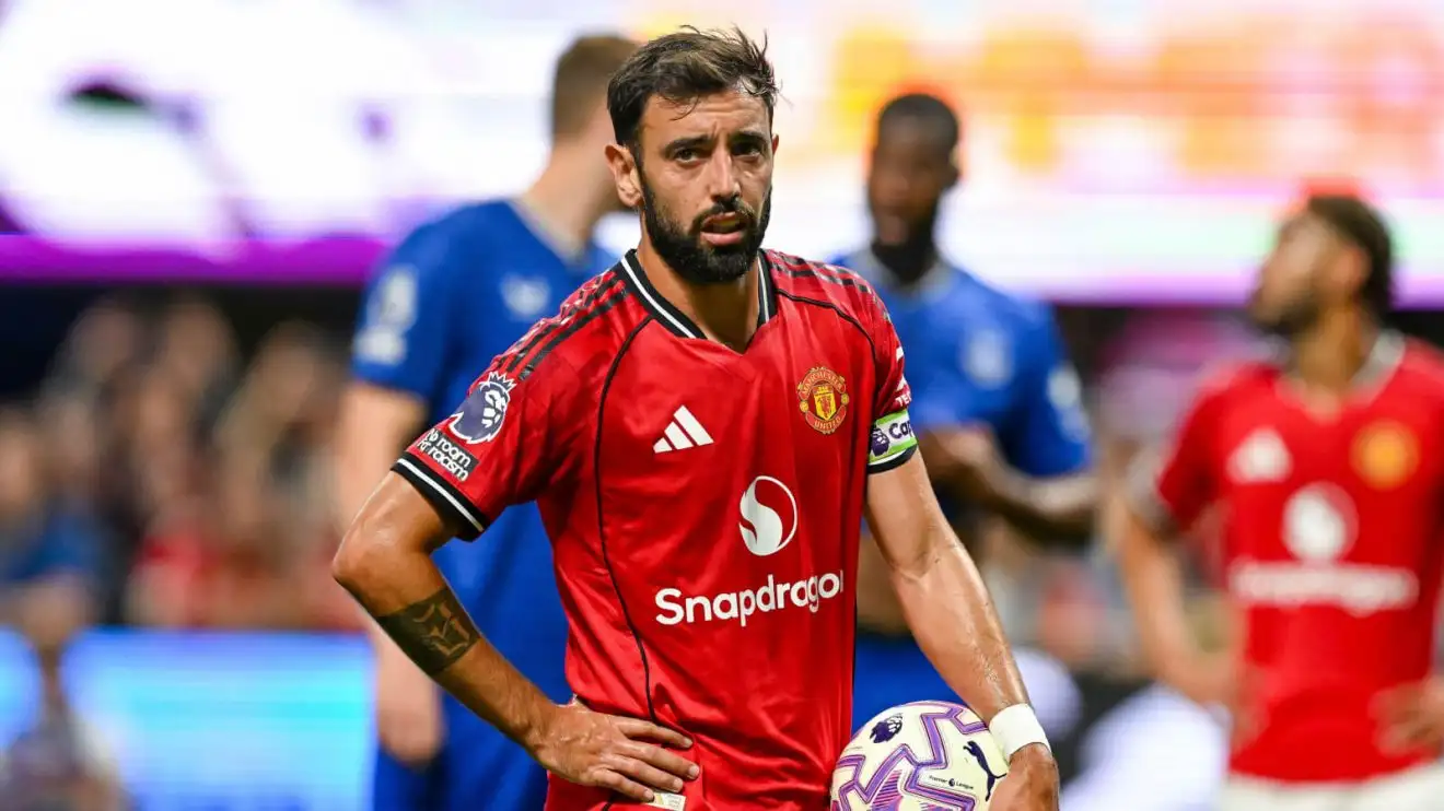 Expert exposes Man Utd, Fernandes transfer as 'poker game' revealed for true priority amid key 'clause' 1 Bruno Fernandes, Manchester Joined
