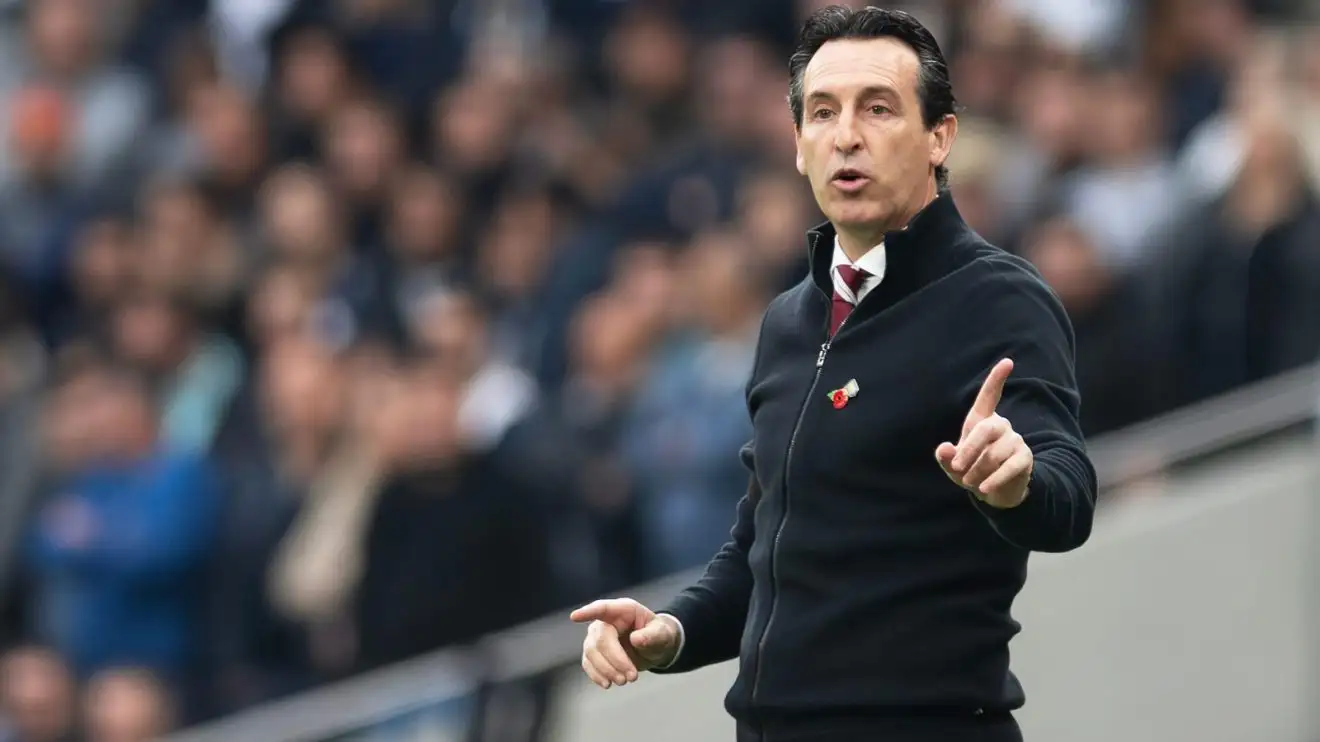 Aston Villa 'on brink' of next signing as 'offer to 'satisfy demands' as transfer at 'final stages' 1 Aston Villa head preceptor Unai Emery motions throughout a match