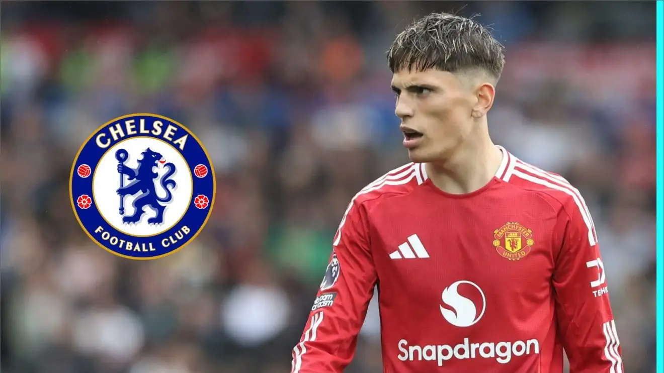 Chelsea 'take first steps' to sign 'cut-price' Man Utd castoff Alejandro Garnacho 1 Alejandro Garnacho with the Chelsea badge
