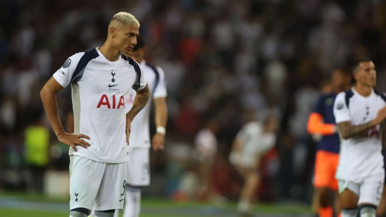 Luis Enrique (presumably): Lads, it's Tottenham 1 Richarlison and Bolsters irk