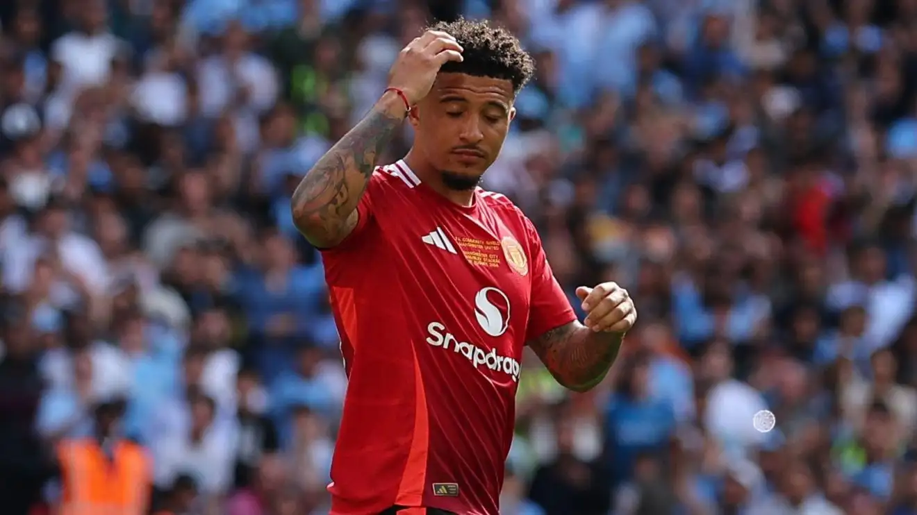 Sancho's awkward transfer stance throws Man Utd signing plans into chaos 1 Jadon Sancho valued playing for Dude Utd at Wembley Arena