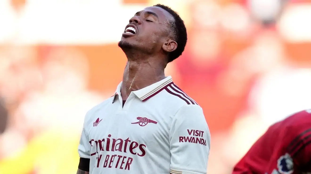 Merson backs Gyokeres to hurt Leeds after claiming title 'advantage' 1 Arsenal protector Gabriel celebrates outclassing Man Utd 1-0