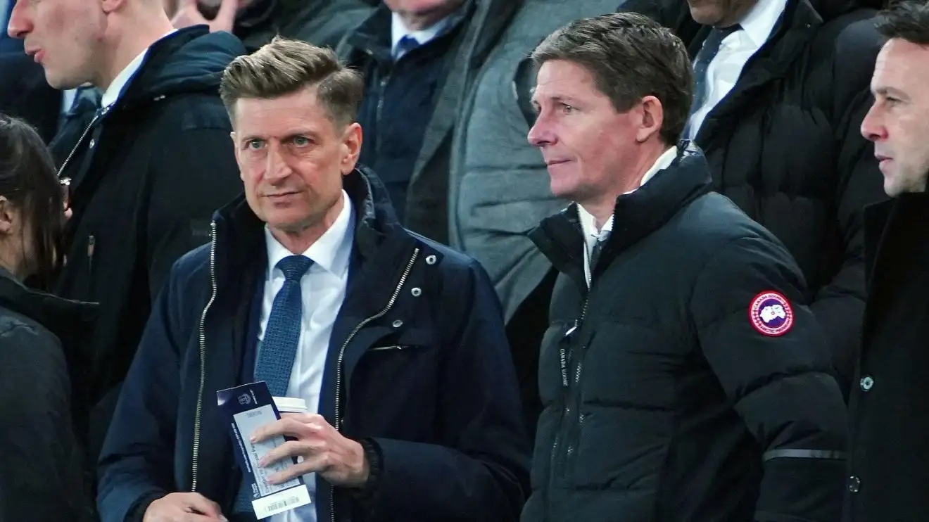 Glasner insists star player ‘has to stay’, Parish admits Palace may ‘have to sell’ 1 Steve Church, disclaimed, stands next off to Crystal Royal residence manager Oliver Glasner, correct, at a football suit