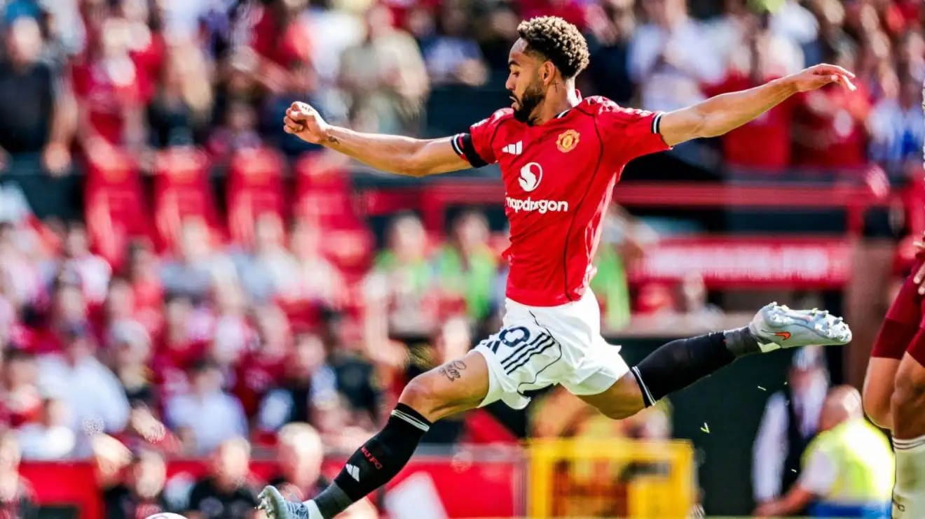 Man Utd 'front-foot ballsy football' has fans dreaming 1 Matheus Cunha in reaction
