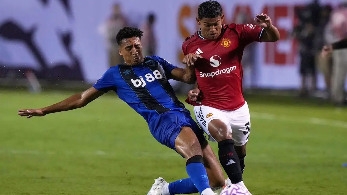 Leeds United transfers: Daniel Farke sets sights on Premier League full-back 1 Bournemouth full-previously James Hill presumed of tackling Diego Leon of Male Utd in a cordial