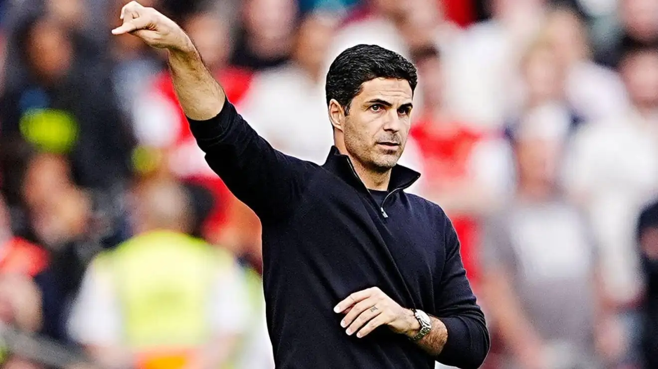 'Robotic' Arsenal slammed by Keane, Carragher as Arteta's biggest 'problem' identified 1 Conglomeration supervisor Mikel Arteta gestures during a match versus Liverpool