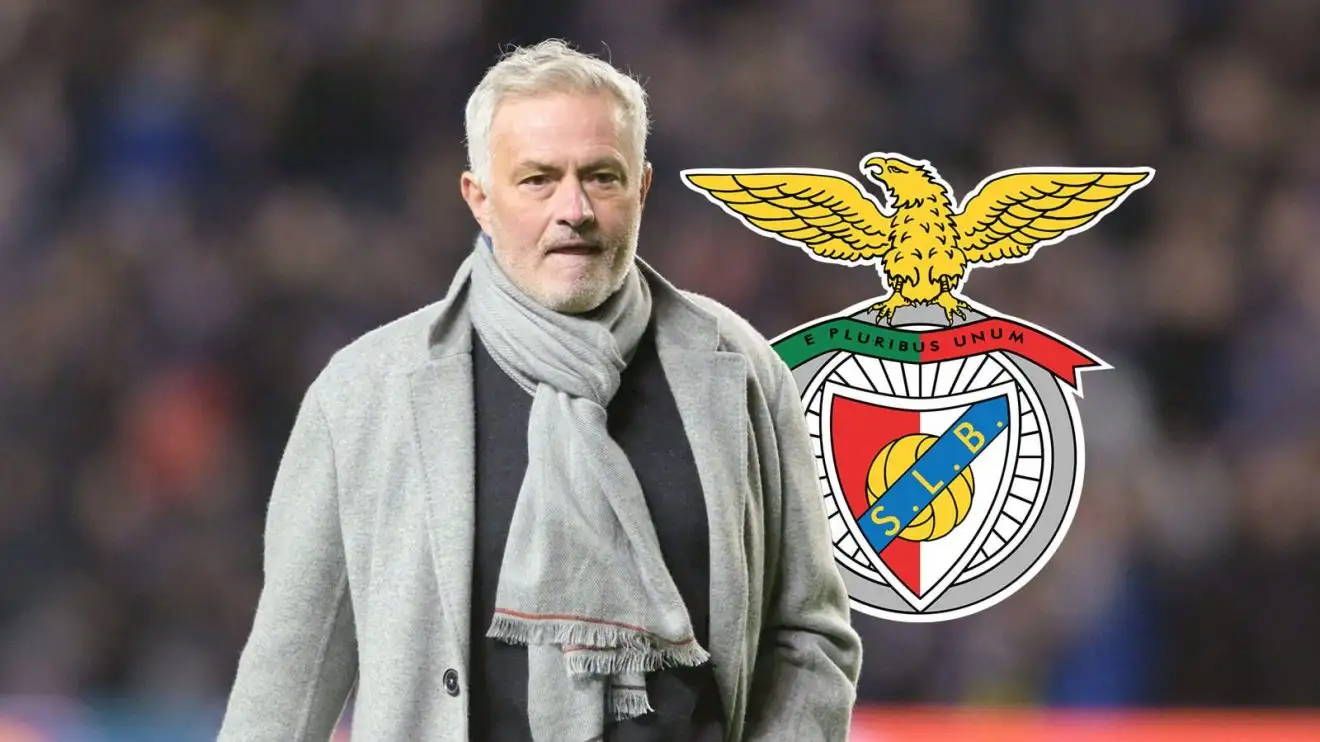 Mourinho close to replacing manager to set up Chelsea, Newcastle Champions League clashes 1 Jose Mourinho with the Benfica badge