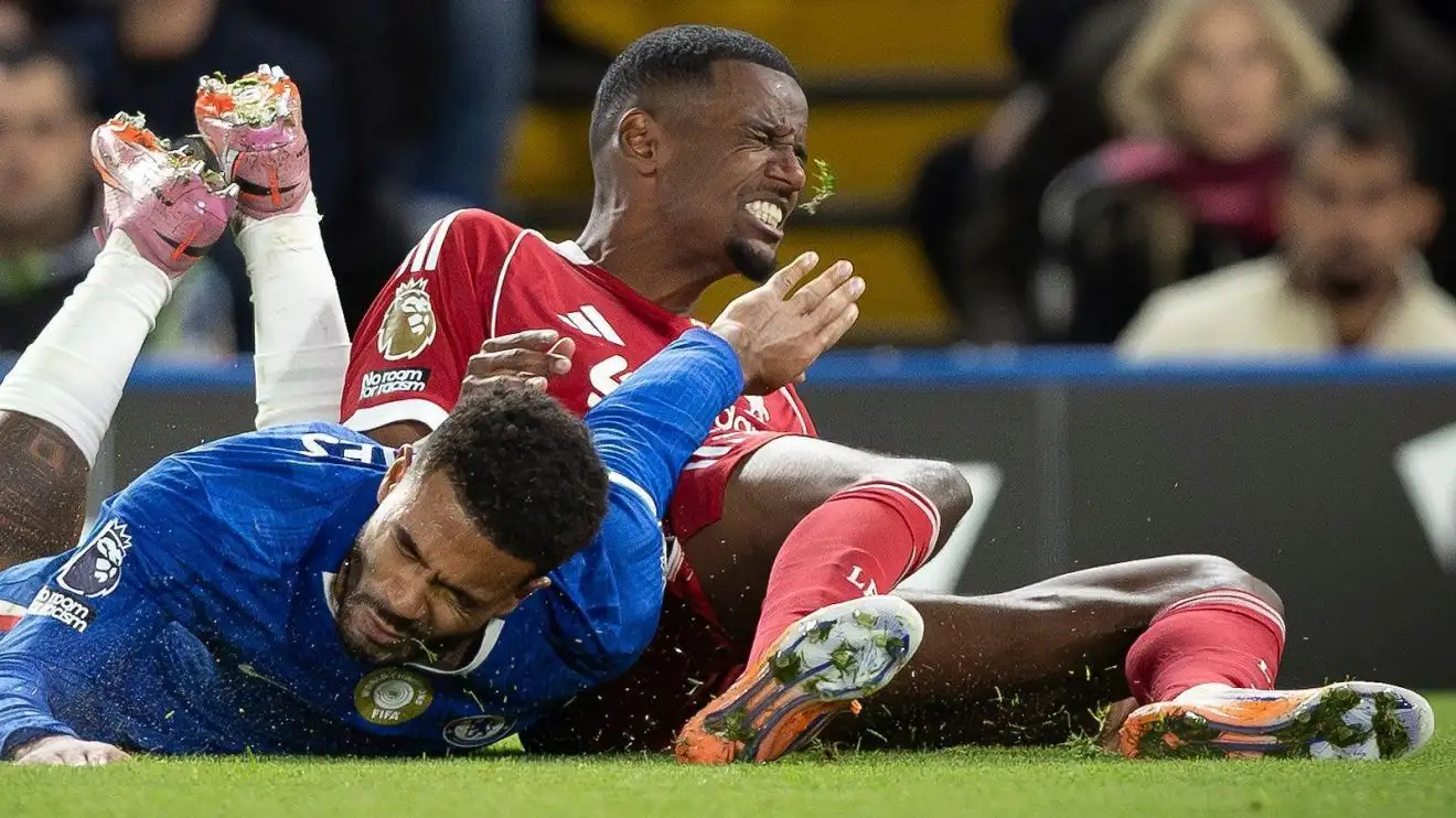 Liverpool losing to Chelsea minus Palmer 'simply unacceptable' - but Arsenal deserve more criticism 1 Chelsea protector Reece James tackles Liverpool onward Alexander Isak