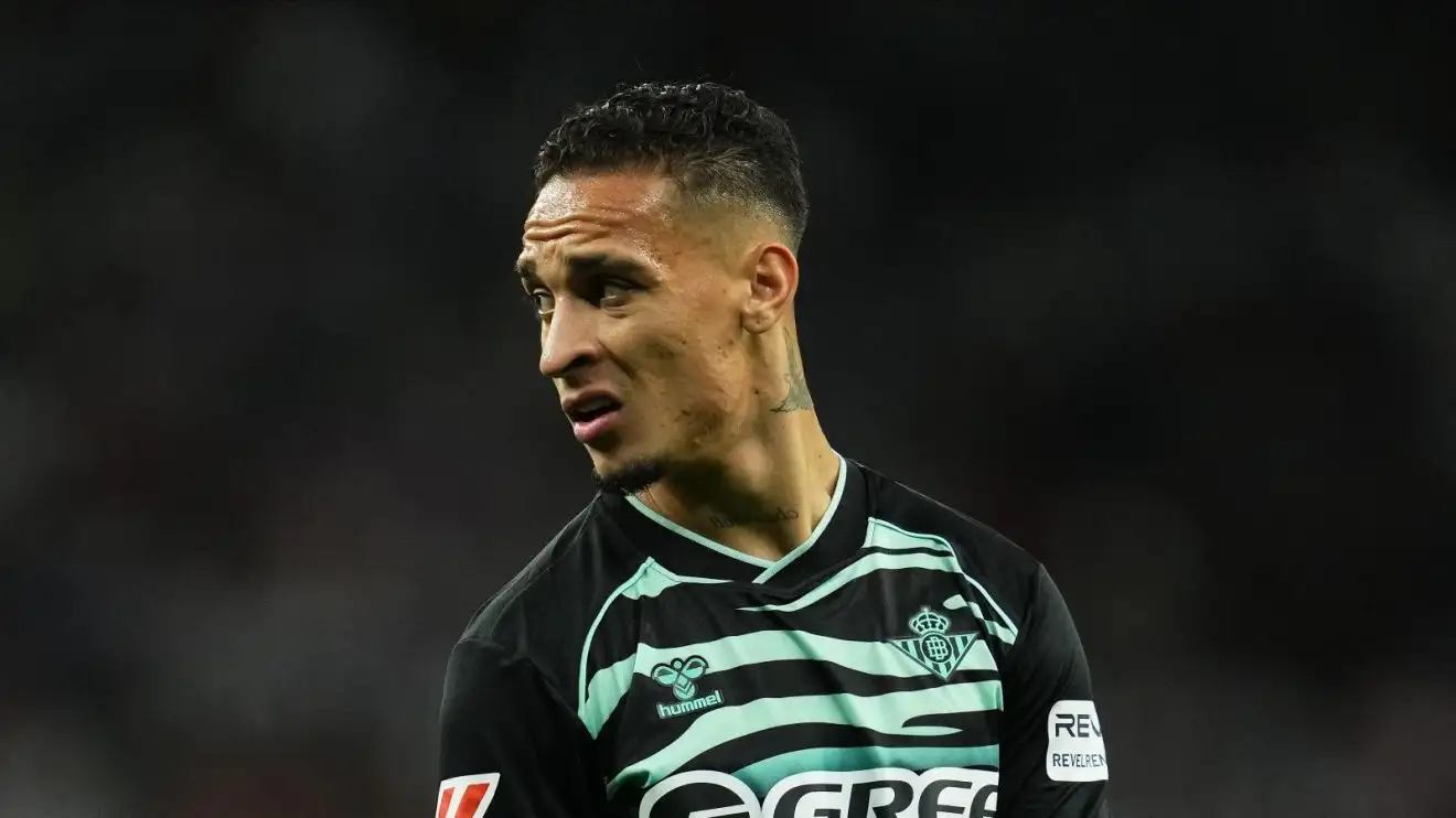 Antony reveals Man Utd star who asked him to stay as new signing makes honest admission 1 Former Man Utd winger Antony