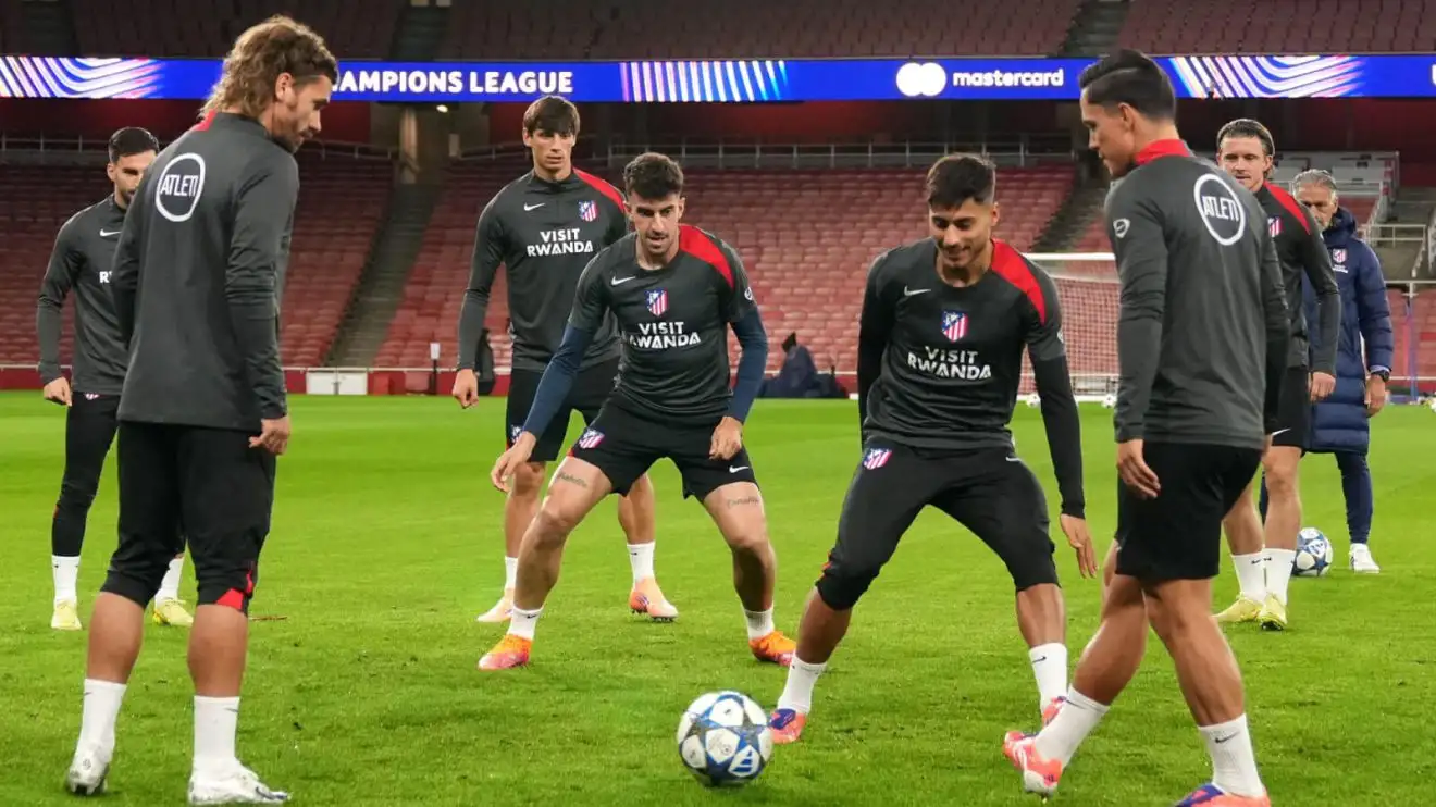 Arsenal forced to apologise to 'furious' Atletico Madrid ahead of UCL clash 1 Atletico Madrid, Array