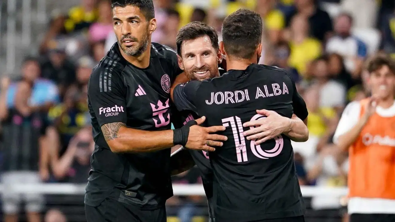 Best news ever? Lionel Messi extends Inter Miami contract to 2028 1 Lionel Messi memorializes a exhilaration