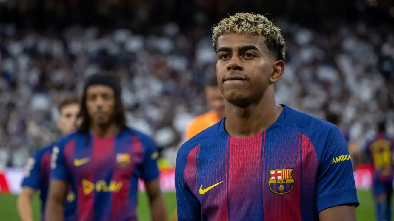 Raphinha hits out at Barcelona team-mate Yamal for giving Real Madrid 'extra motivation' 1 Barcelona celeb Lamine Yamal