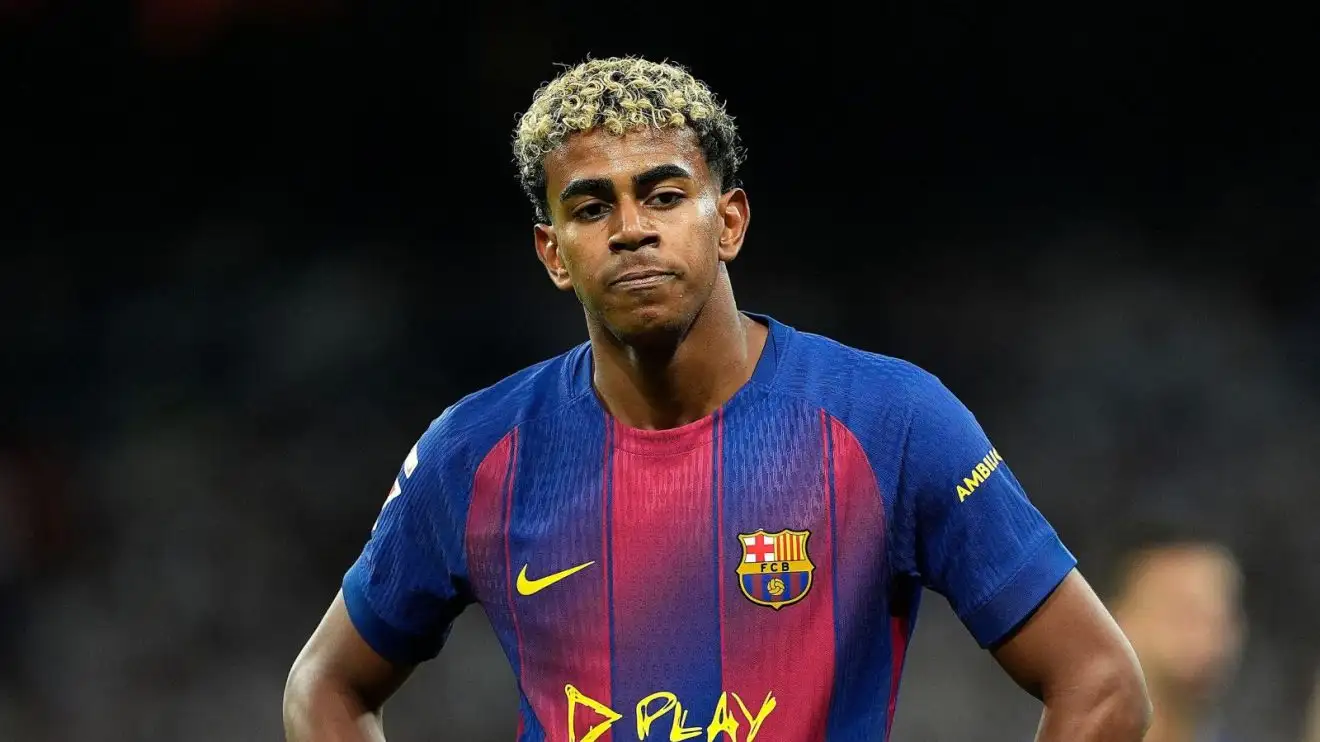 Lamine Yamal defended by ex-Barcelona president: 'Who the hell is Carvajal?' 1 Barcelona star Lamine Yamal