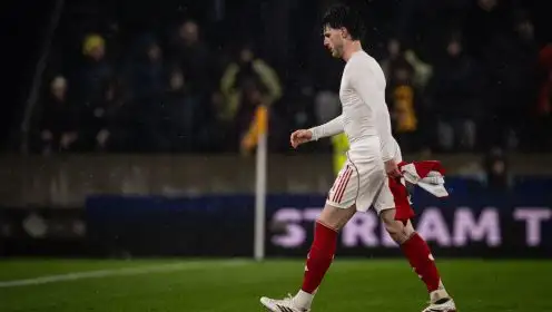 Arsenal ‘have no world class players’ as Rooney agreement reached over ‘ideal son-in-laws’