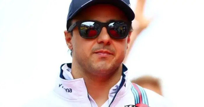 F1: Felipe Massa in tears at farewell after Brazilian GP