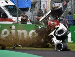 Sainz: F1 needs to drop ‘dangerous’ DRS