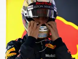 Ricciardo攻击墙后最新DNF