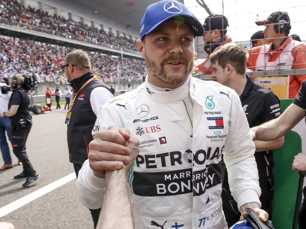 Qualy: Valtteri Bottas on pole as Charles Leclerc throws it away