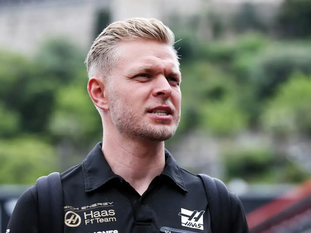 Kevin-Magnussen-PA