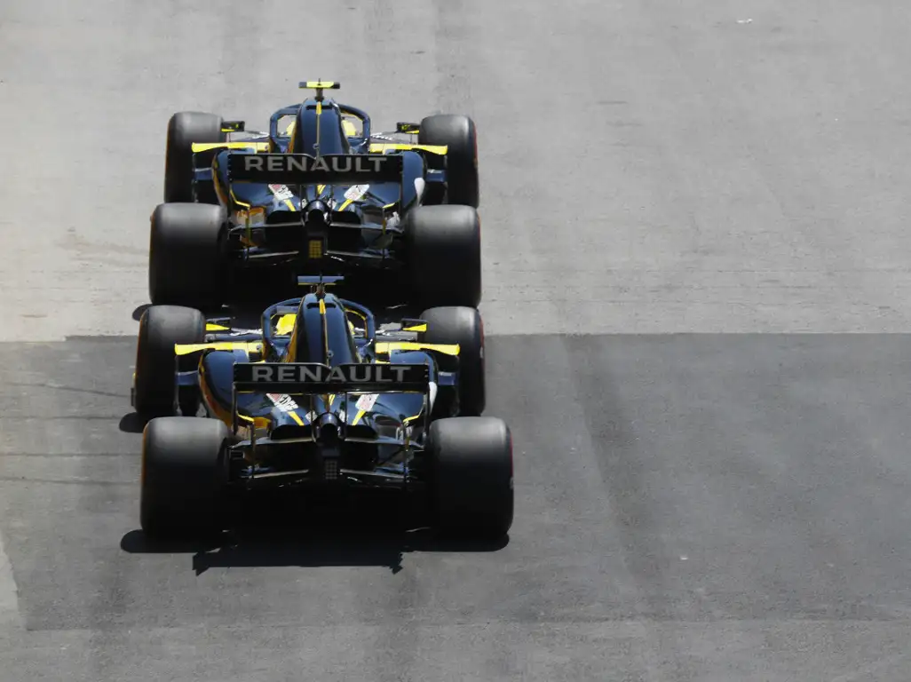 Daniel-Ricciardo-and-Nico-Hulkenberg-Renault-PA