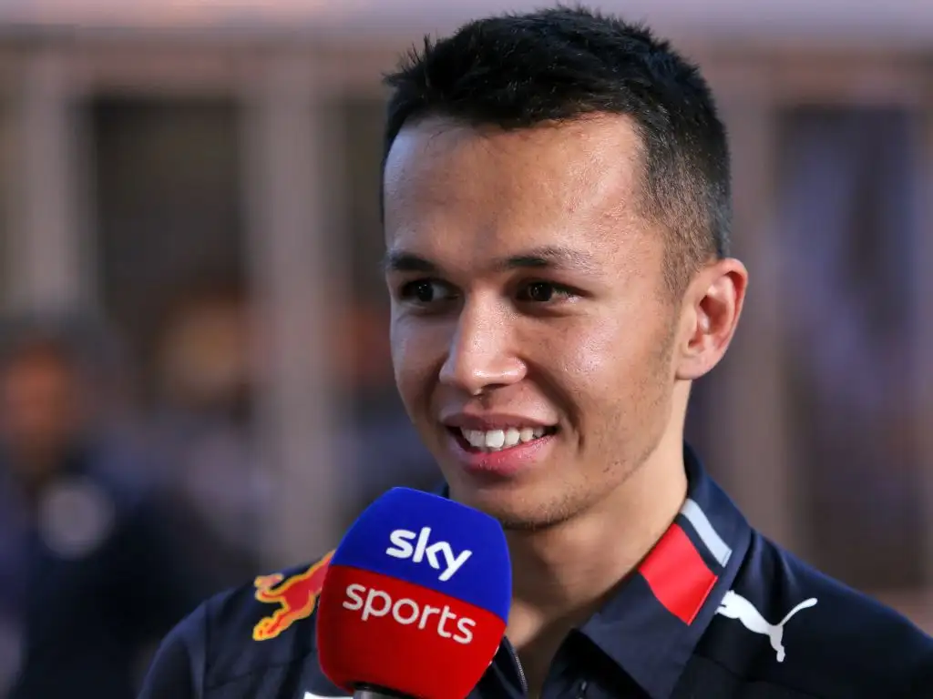 Alex Albon says he was left in "no mans land" after a poor start at the Japanese GP.
