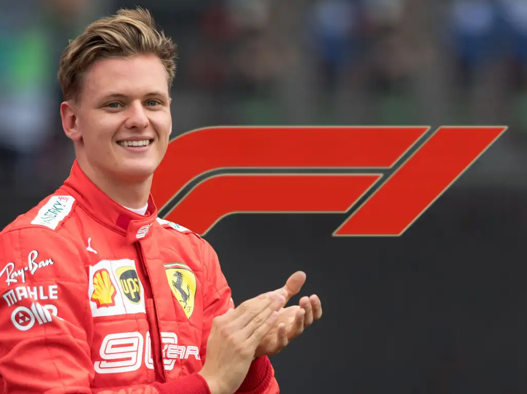 Mick-Schumacher-Ferrari-kit-F1-logo-PA