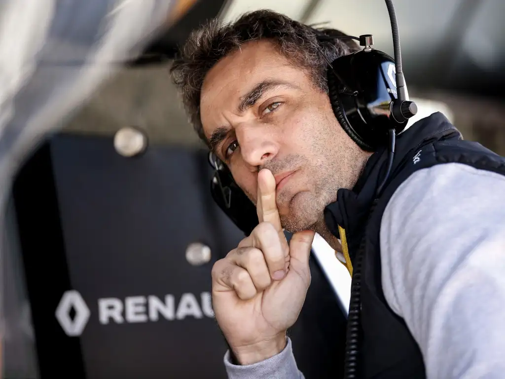 Renault boss perplexed by 'more' leaving questions