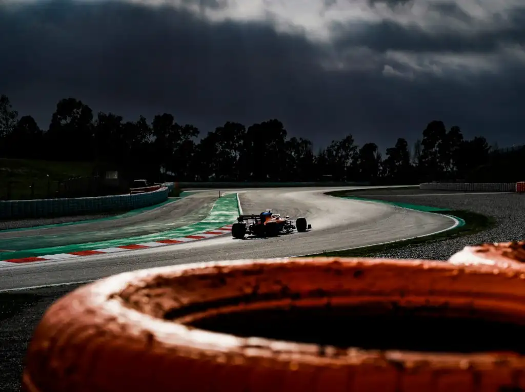 Carlos-Sainz testing pa