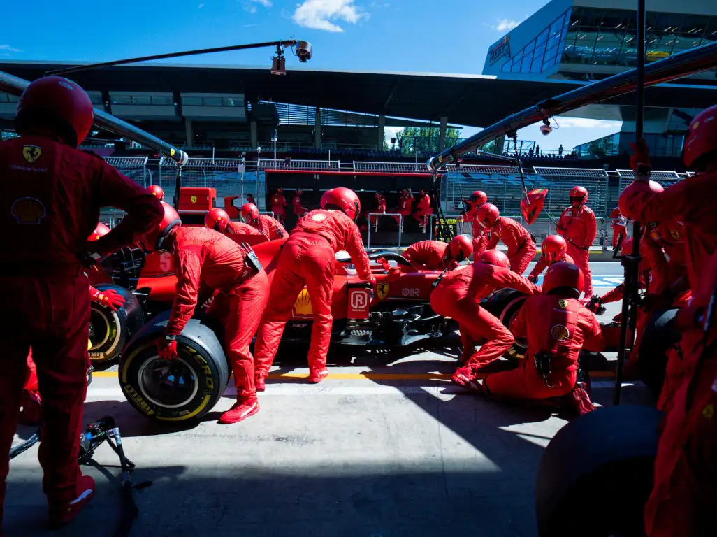 Sebastian Vettel scoffs at Binotto's coronavirus excuse