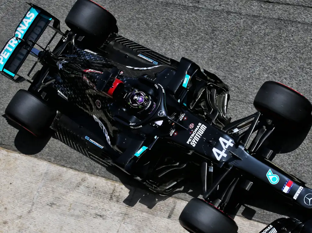 Qualy: Lewis Hamilton books 150th front row start with pole