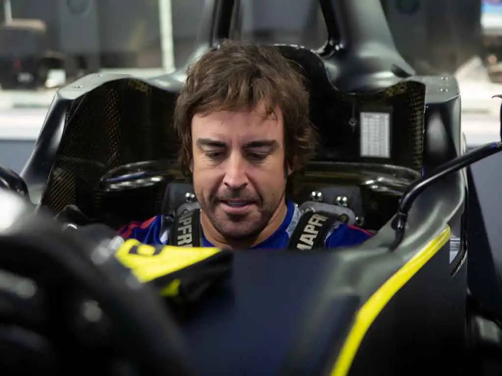 Fernando Alonso drives Renault's F1 2020 car for the first time, F1 News