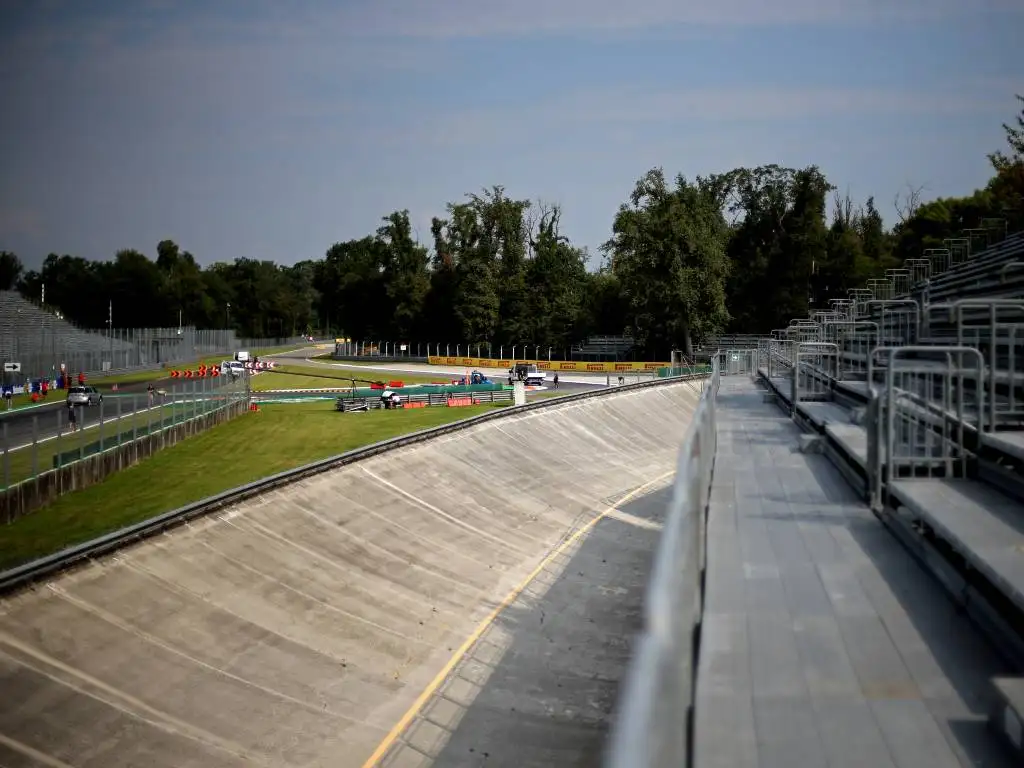 Monza banking