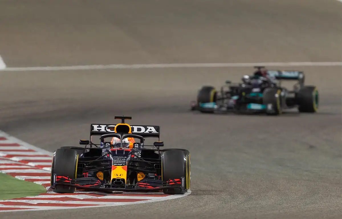 Max Verstappen, Lewis Hamilton, Mercedes, Red Bull Bahrain PA