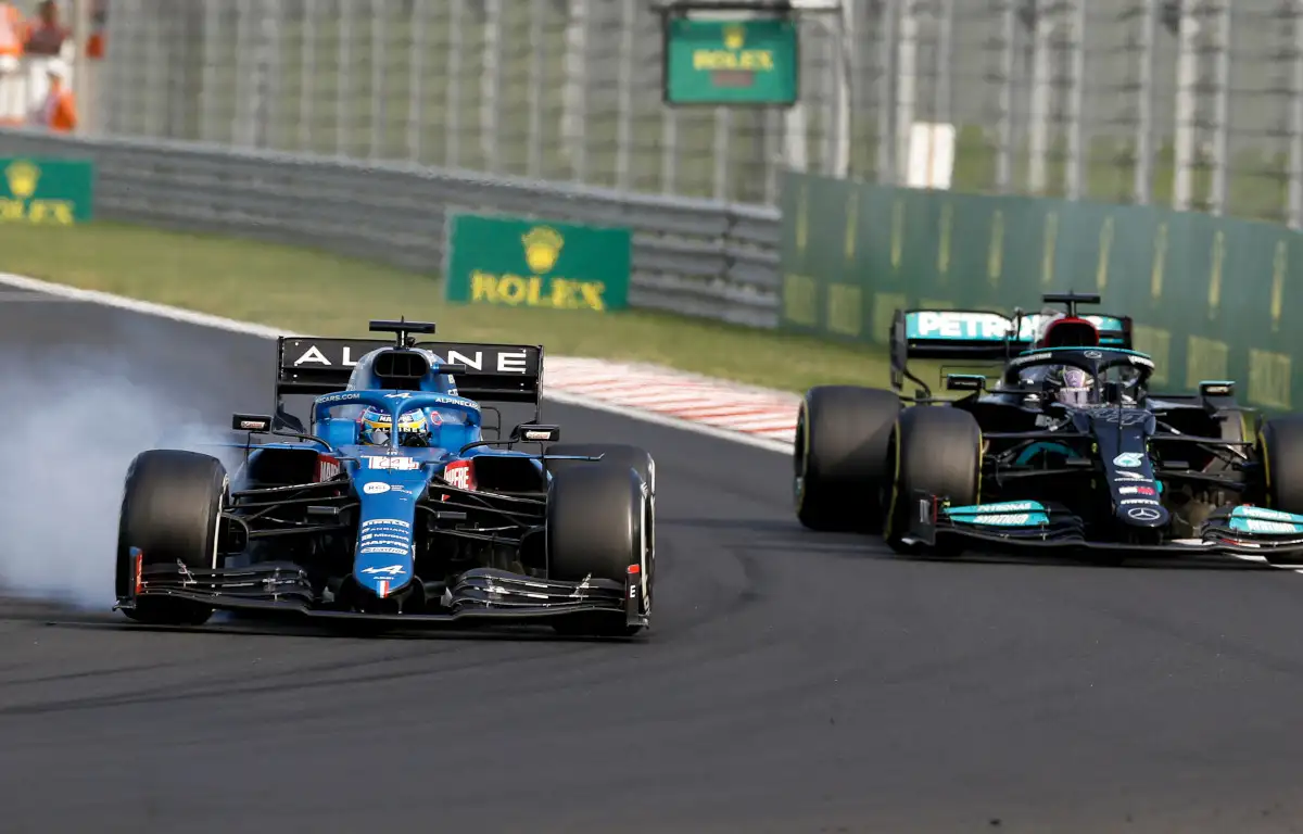 Hamilton: Mercedes can only laugh off F1 car struggles at this point