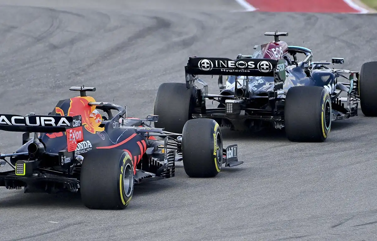 Lewis Hamilton and Max Verstappen in action at COTA. Austin October 2021