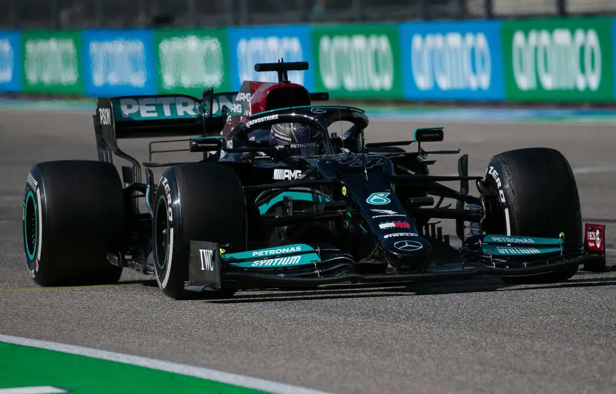 Lewis Hamilton on the pit straight. Austin October 2021.