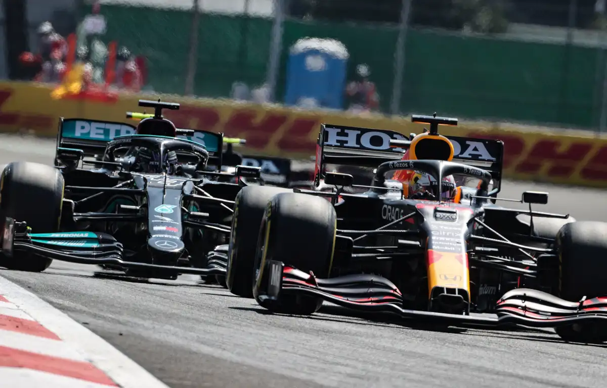 Max Verstappen leads Lewis Hamilton. Mexico November 2021