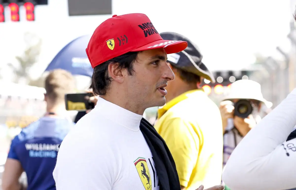 Ferrari driver Carlos Sainz speaks on the grid. Mexico November 2021.