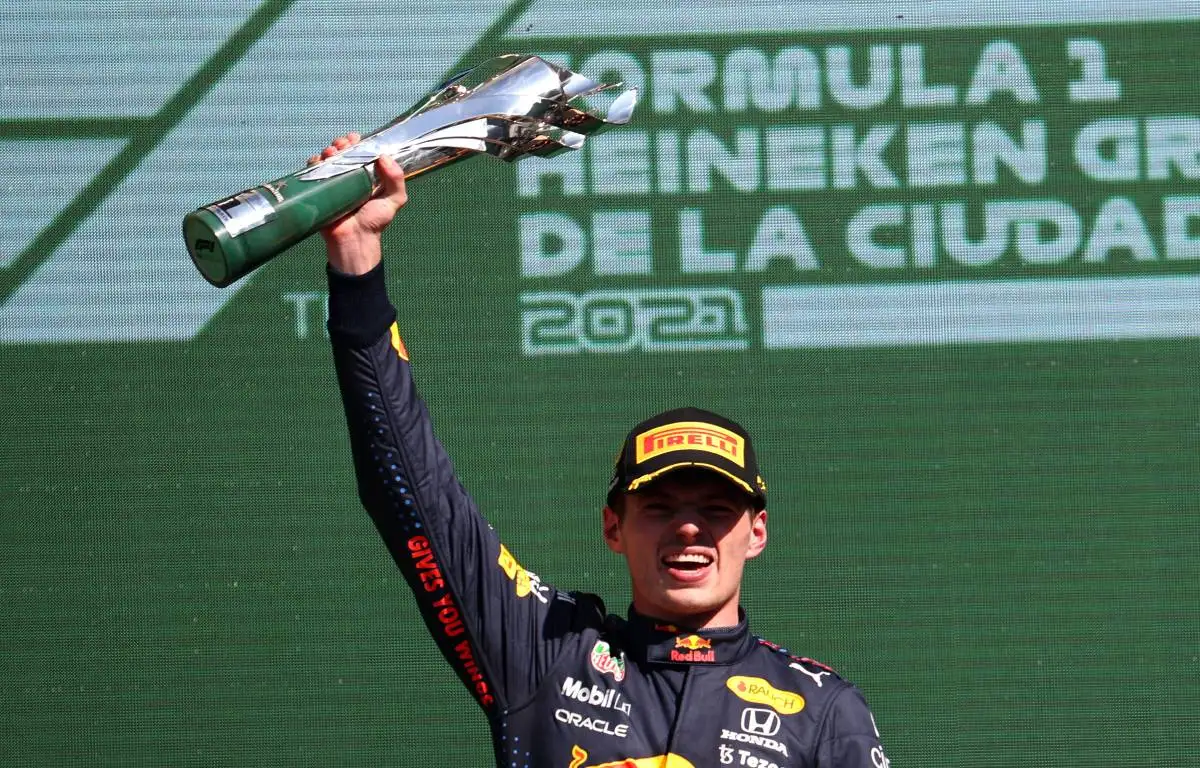 Max Verstappen holds the trophy after winning the Mexican GP. Mexico City October 2021.