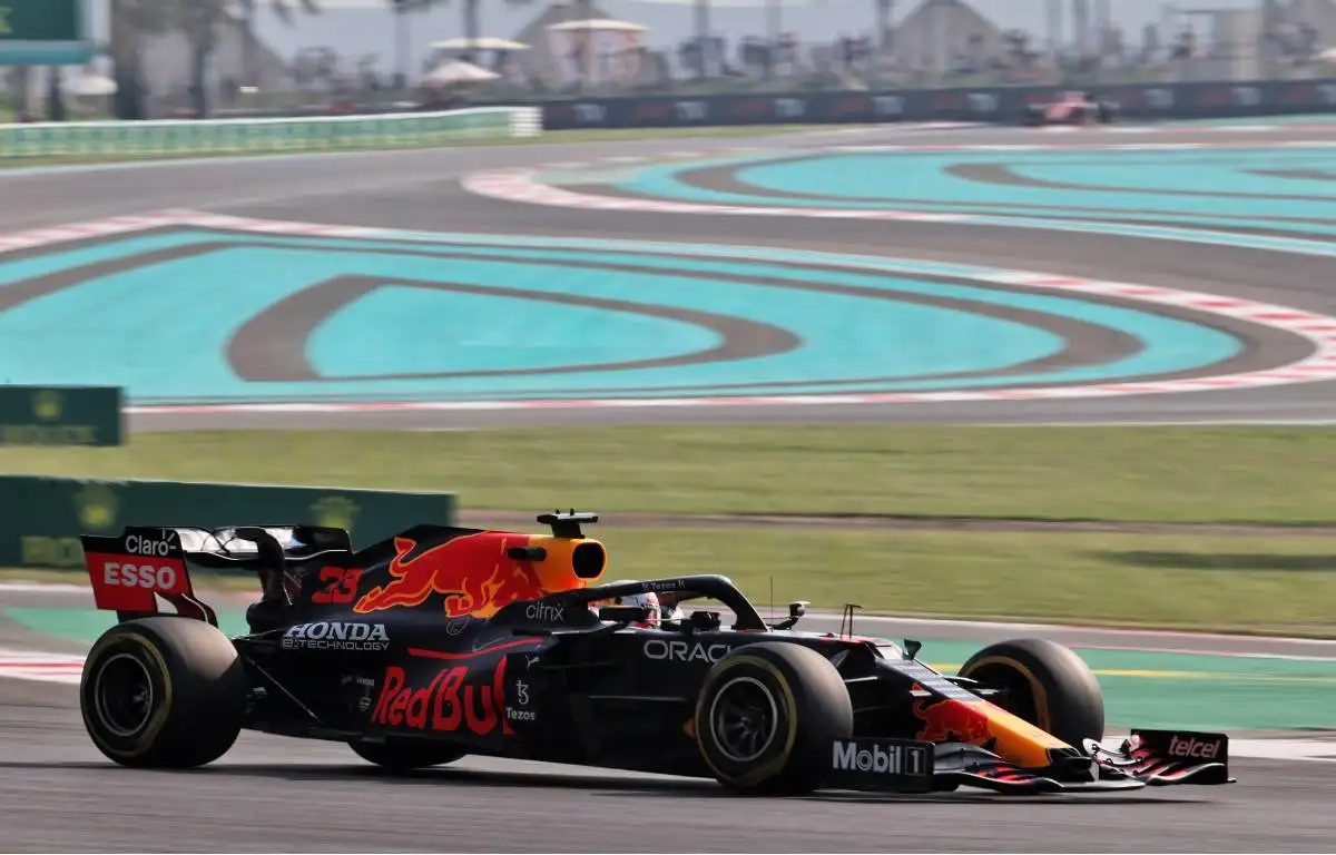 Verstappen takes pole position at final round of 2021 F1 World Championship