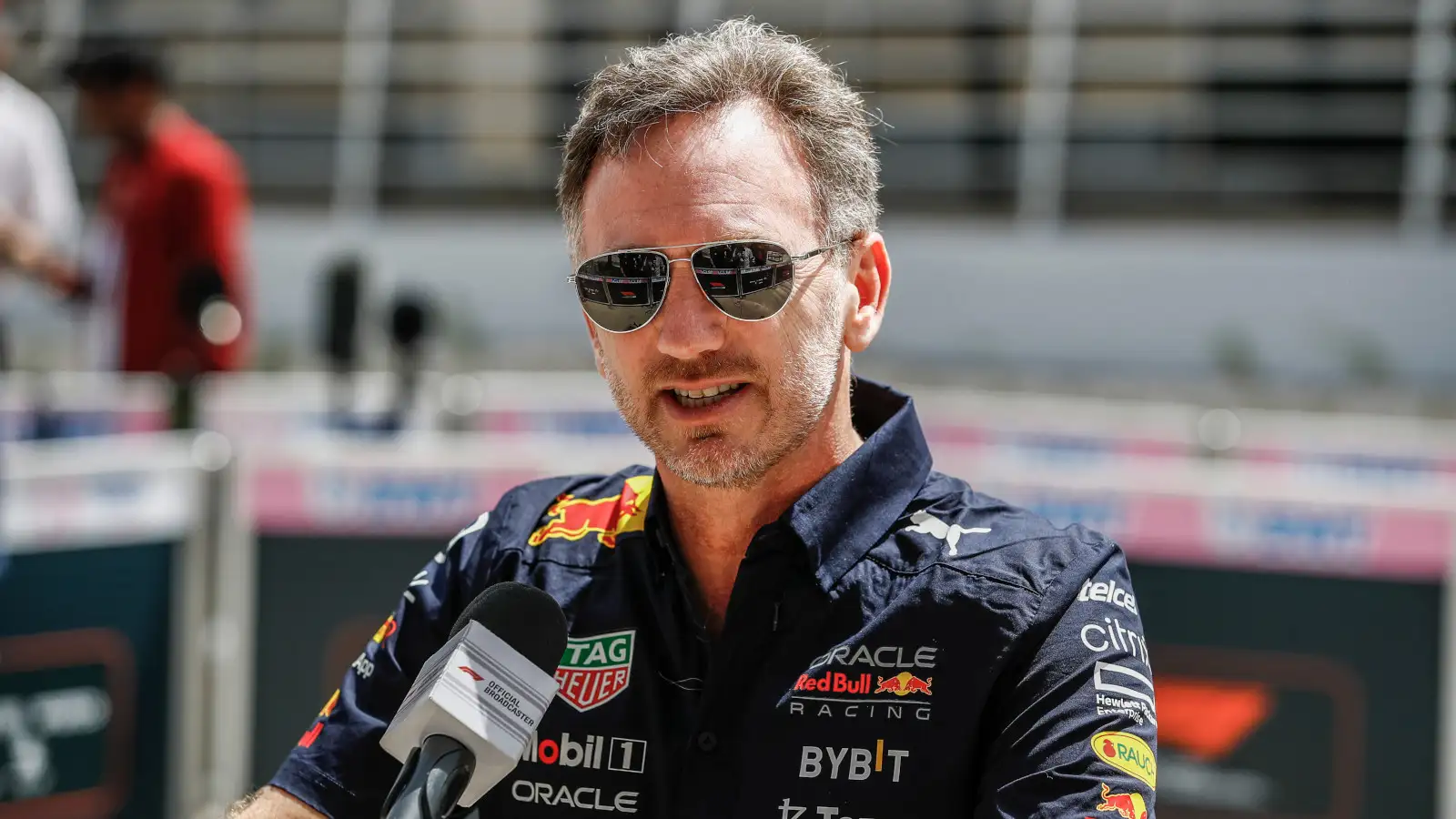 Christian Horner conducts an interview. Bahrain March 2022