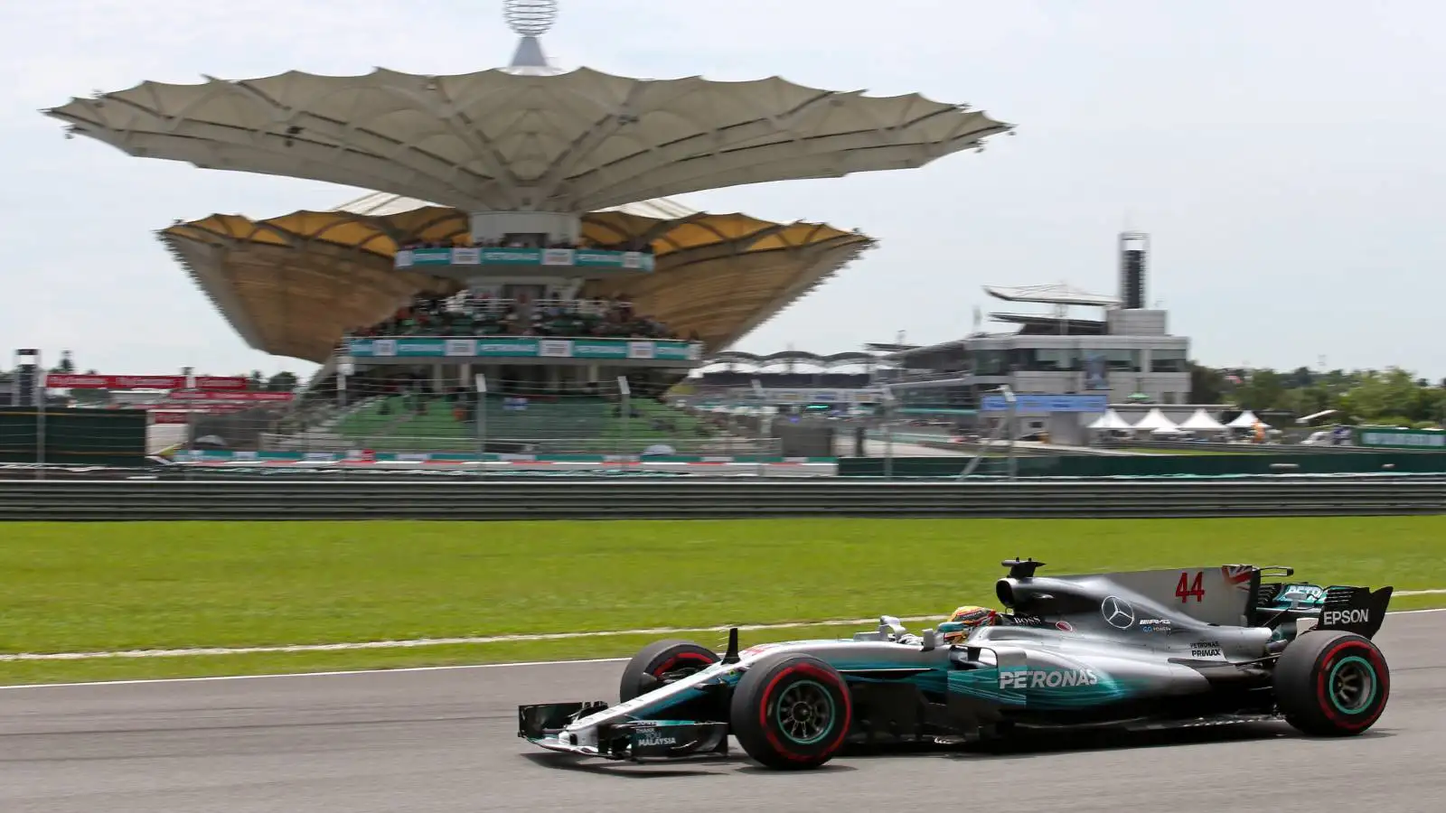 Lewis Hamilton Mercedes at the Malaysian Grand Prix. F1 Sepang September 2017.