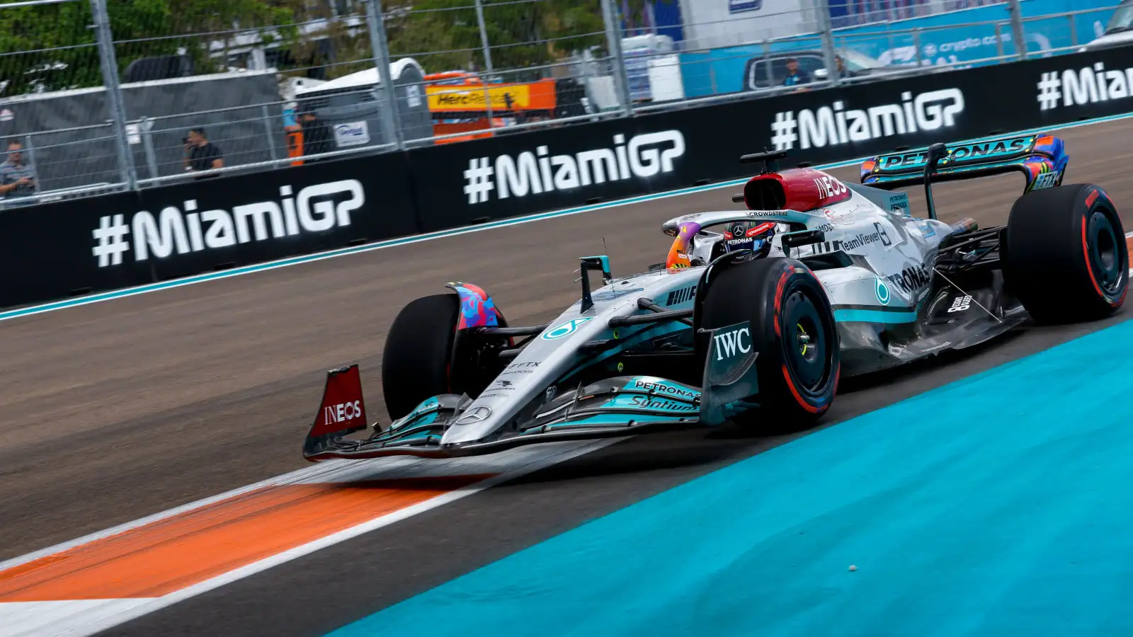 George Russell puts in a lap on the soft tyres. Miami May 2022