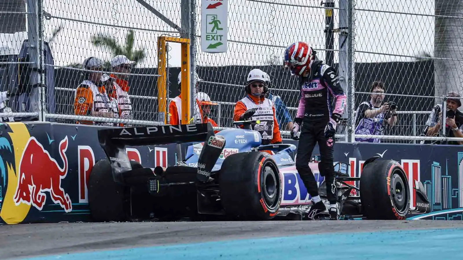 Esteban Ocon after his practice crash. Miami May 2022.