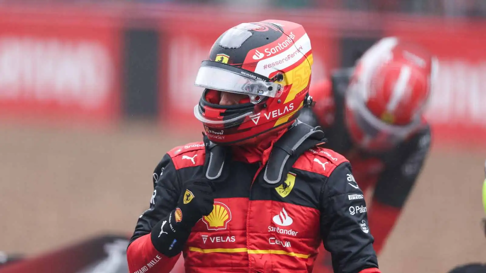 Carlos Sainz celebrates pole. Silverstone July 2022.