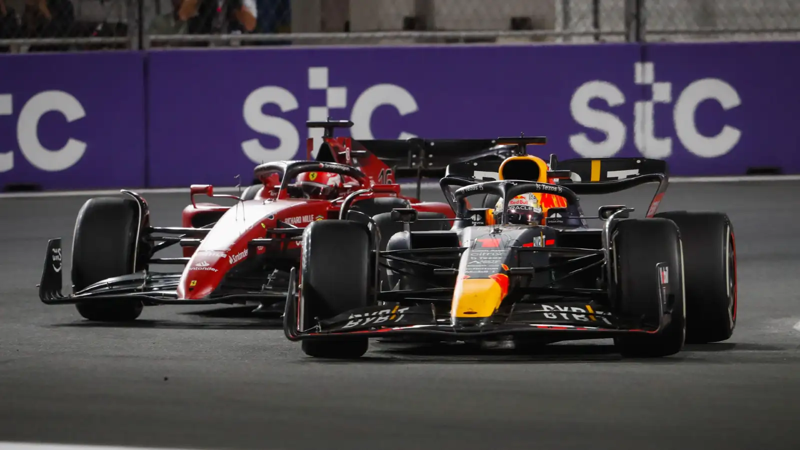 Red Bull's Max Verstappen races Ferrari's Charles Leclerc at the Saudi Arabian Grand Prix. Jeddah, April 2022.