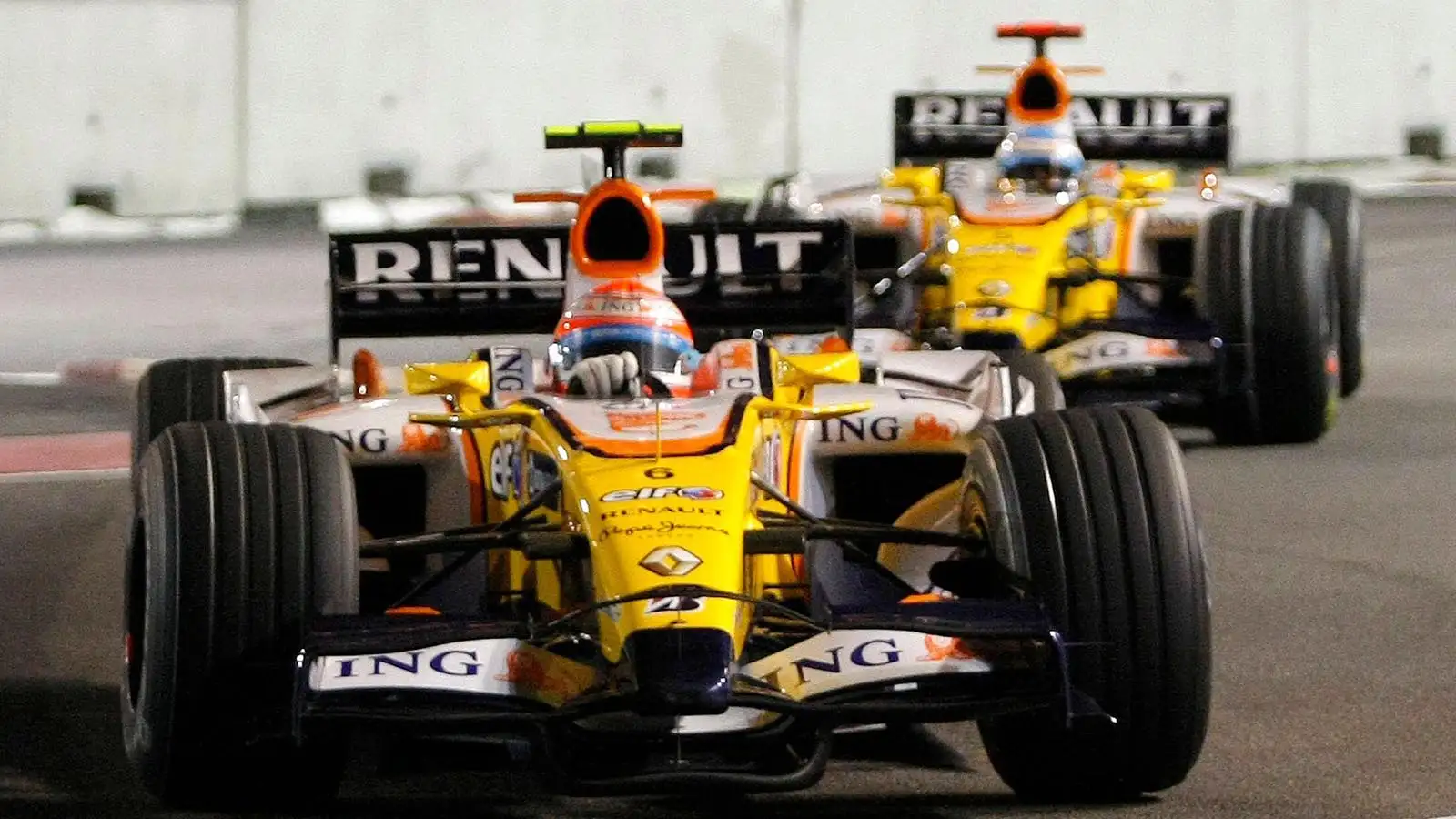 Nelson Piquet and Fernando Alonso Singapore Grand Prix