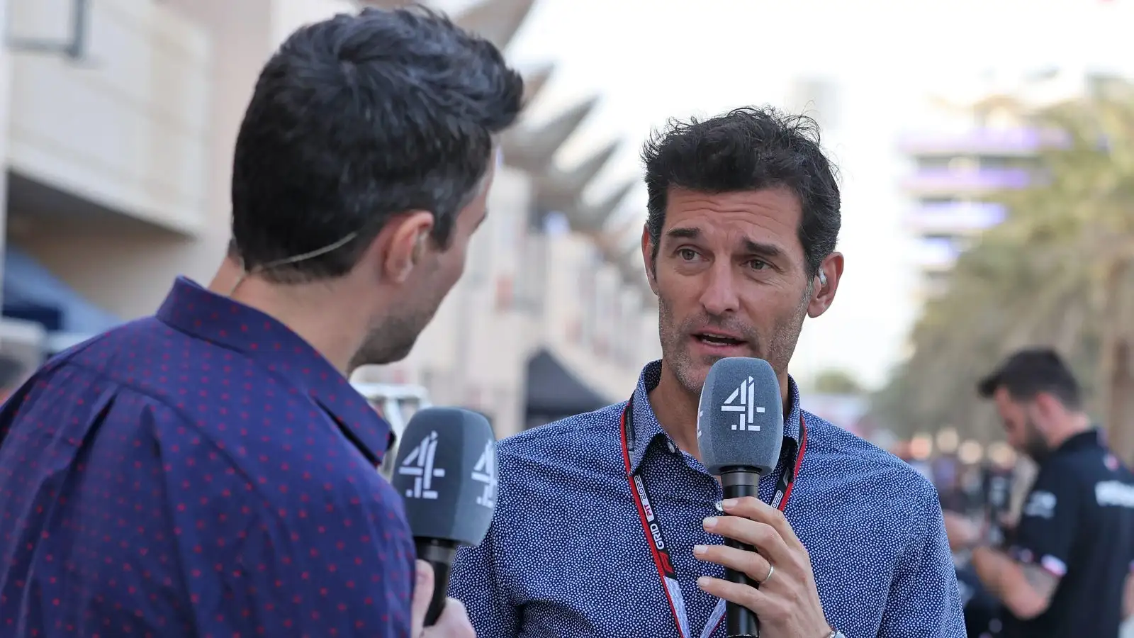 Mark Webber speaking into a microphone. Bahrain, March 2022.