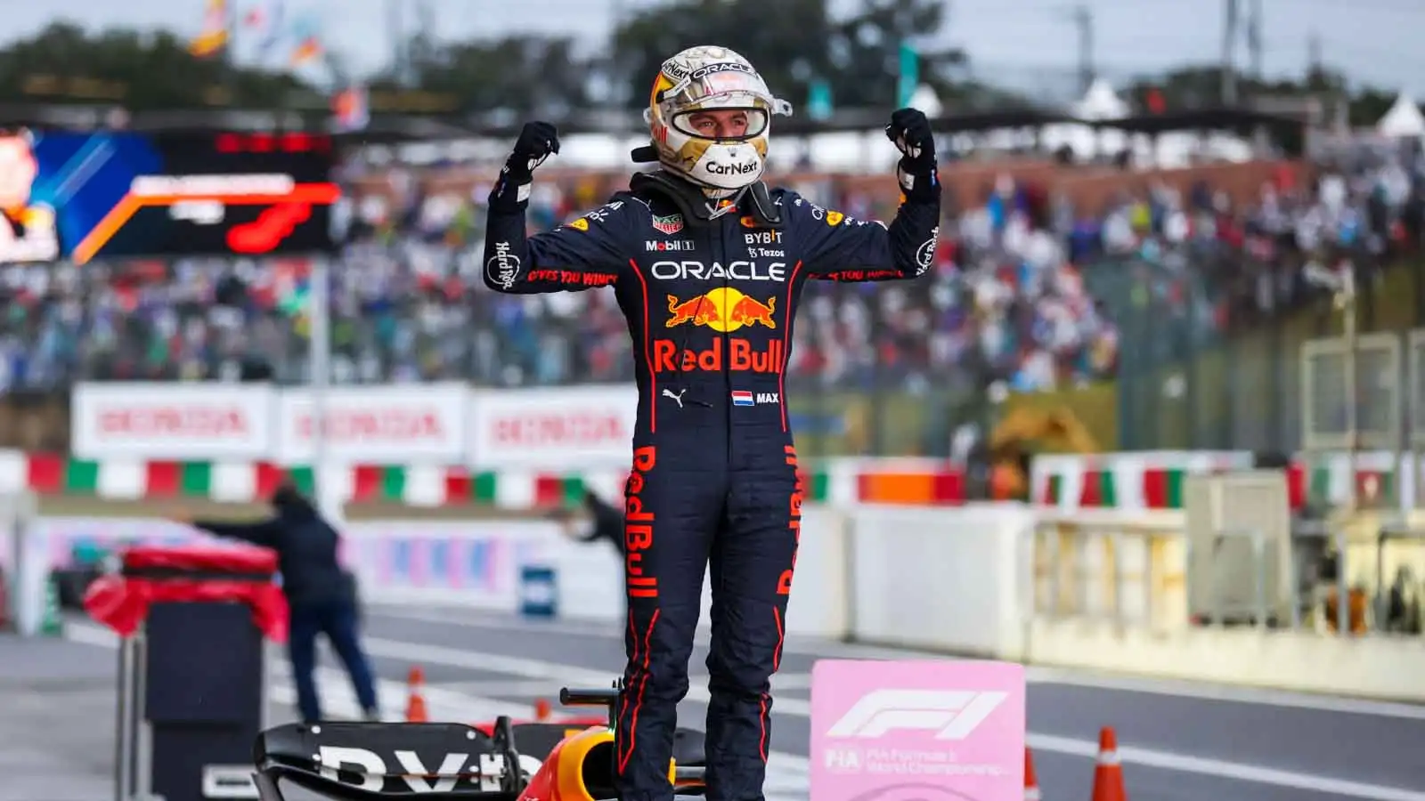Max Verstappen celebrates victory. Japan October 2022.
