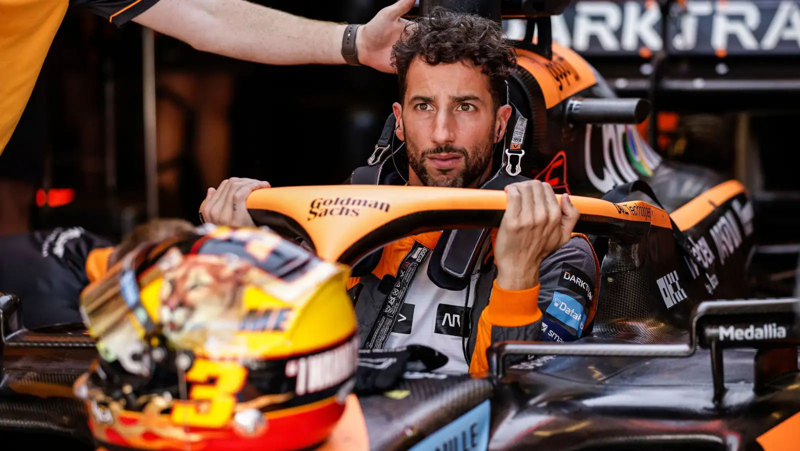 Daniel Ricciardo has first Ayrton Senna-inspired 'pinch me' moment at  McLaren : PlanetF1